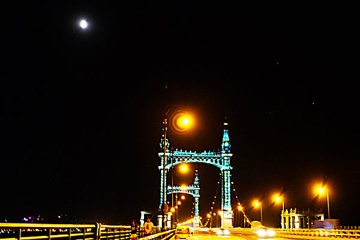 哈尔滨大桥