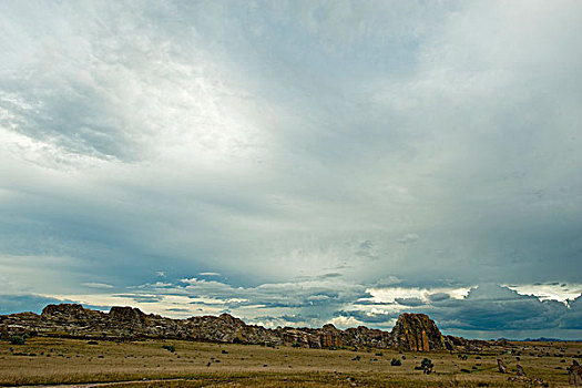 madagascar,national,park,of,isalo,rock,formation,and,sandstone,massif