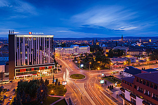罗马尼亚,特兰西瓦尼亚,俯视图,酒店,黃昏