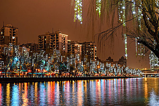 京杭大运河运河两岸夜景