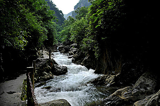 天意谷白龙峡谷