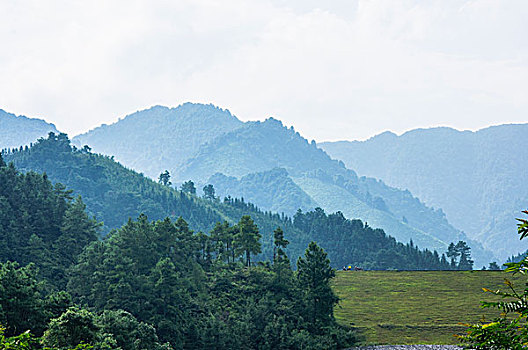 桂林山景秋色