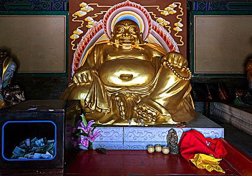 北京房山云居寺弥勒佛像