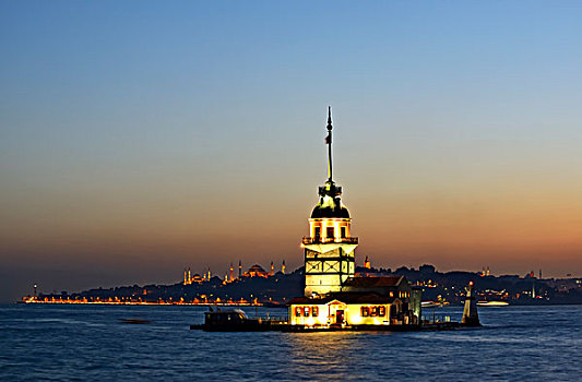 塔,博斯普鲁斯海峡,左边,蓝色清真寺,伊斯坦布尔,土耳其,亚洲