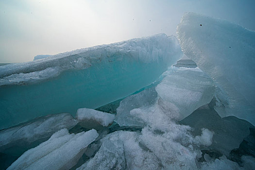 兴凯湖的冰景奇观