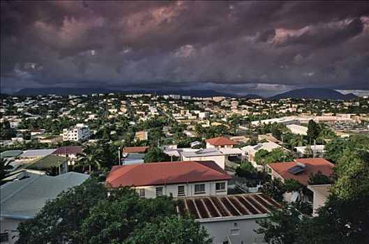 新加勒多尼亚,努美阿,全视图,风暴,波纹板,屋顶