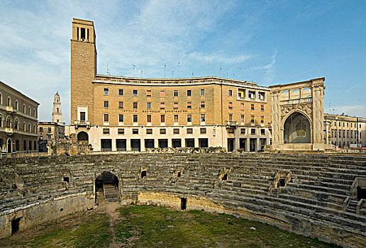 圆形剧场,二世纪,建筑,意大利,莱切队,阿普利亚区,普利亚区,意大利南部,欧洲