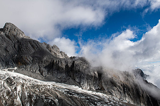 玉龙雪山