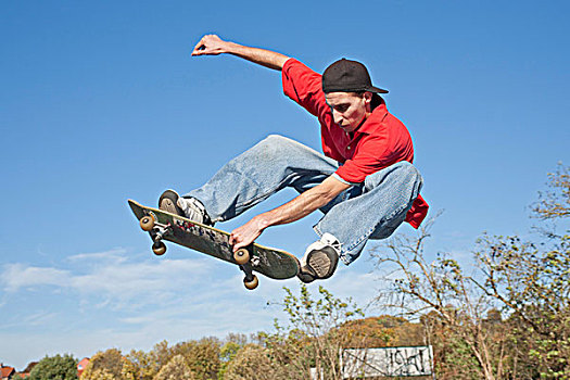 年轻,男人,跳跃,滑板