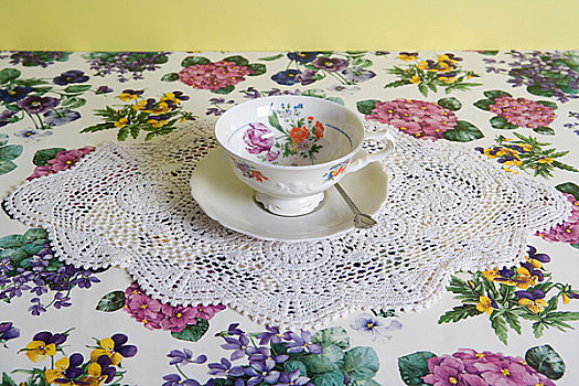 茶杯,花,桌布