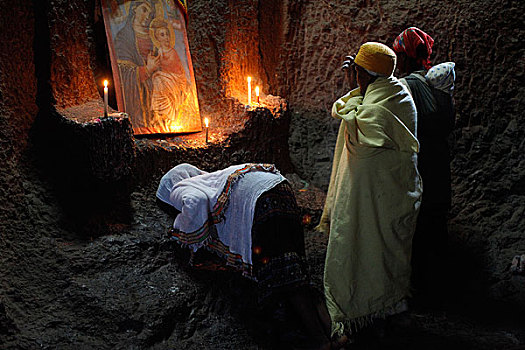 埃塞俄比亚,拉里贝拉,女人,祈祷,教堂