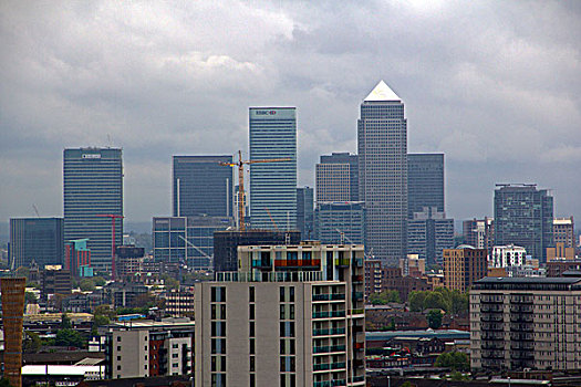 具有现代气息的英国伦敦金丝雀金融区