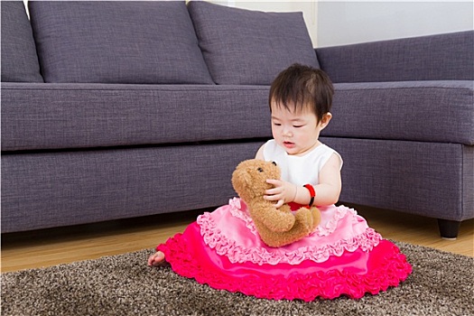 小女孩,玩,娃娃,坐,地毯