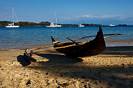 马达加斯加,好奇,石头,枝条,游艇,船