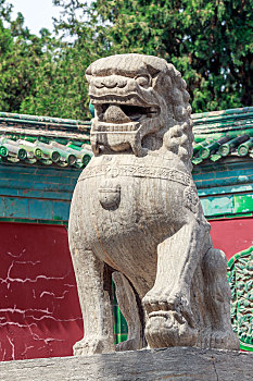 河北省正定隆兴寺石雕狮子