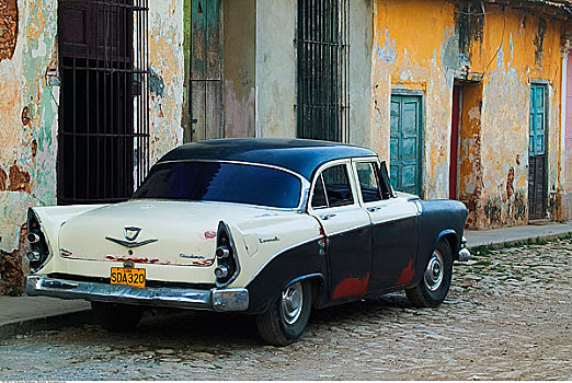 老爷车,街上,特立尼达,古巴
