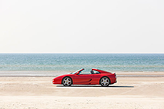 跑車,海灘