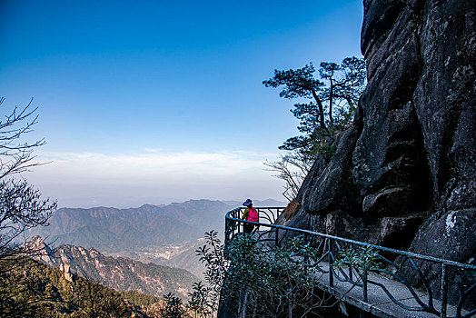 江西上饶三清山南清园峡谷栈道