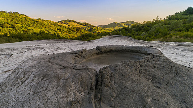 泥,火山,罗马尼亚