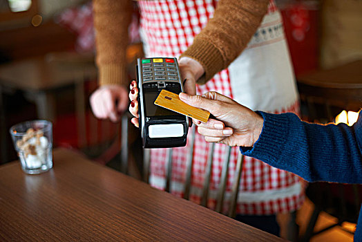 顾客,咖啡,制作,支付,信用卡