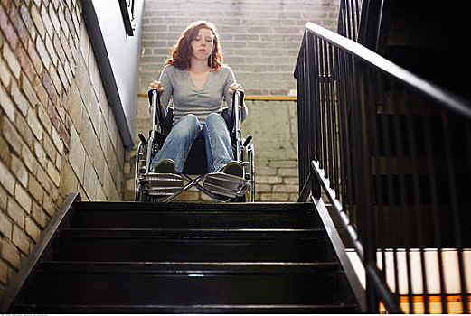 女孩,轮椅,上面,楼梯
