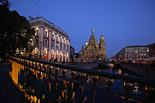 俄罗斯,圣彼得堡,教堂,剧院,桥,泛光灯照明