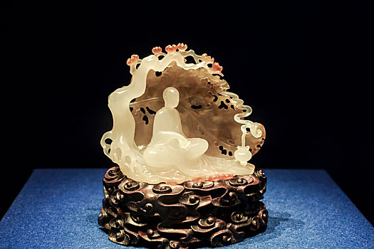 玛瑙禅修摆件,拍摄于南京六朝博物馆内