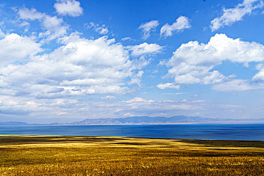 赛里木湖景区风光