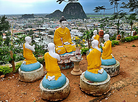 佛,祈祷,僧侣,雕塑,正面,大理石,山峦,儿子,岘港,越南,亚洲