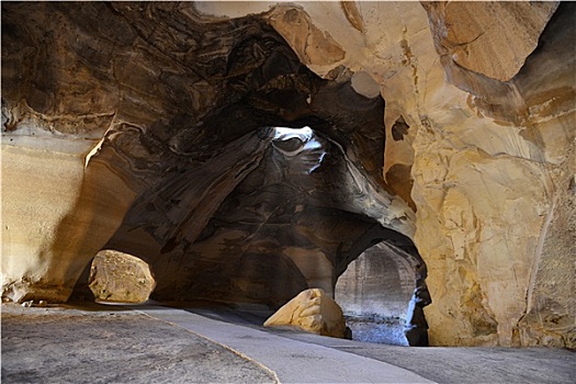 洞穴,以色列