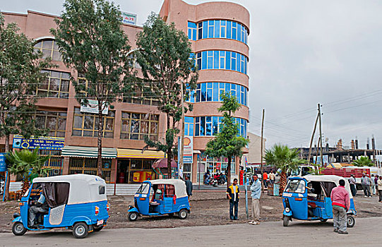埃塞俄比亚,部落,现代建筑,出租车,途中