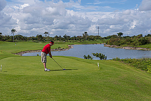 多米尼加共和国,蓬塔卡纳,高尔夫球场,高尔夫