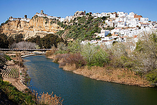 白色涂料,建筑,城镇,桥,穿过,河,安达卢西亚,西班牙
