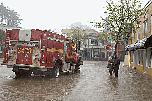 消防员,店,物主,洪水,蒙特利湾,加利福尼亚