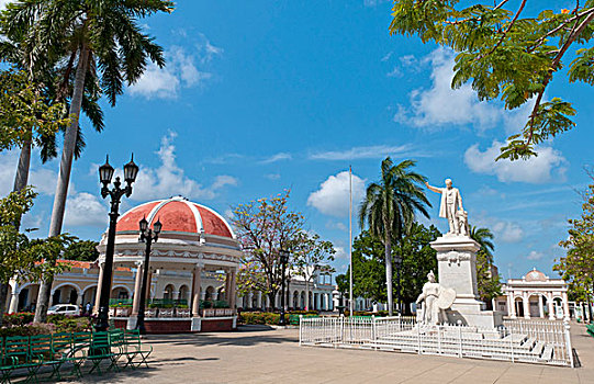 西恩富戈斯,古巴,广场,中心,雕塑,手掌