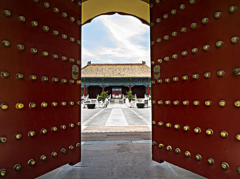 太庙敞开的大门