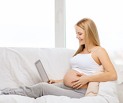 怀孕,母性,互联网,科技,概念,微笑,孕妇,坐,沙发,平板电脑,电脑