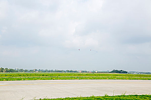 飞机航空表演