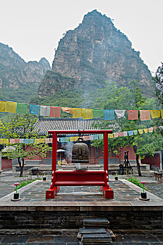 龙庆峡金刚寺