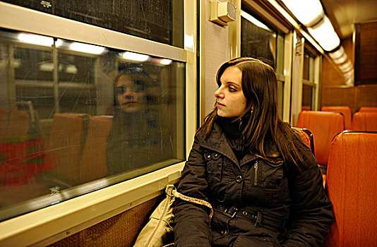 年轻,女人,地铁,巴黎,法国,欧洲