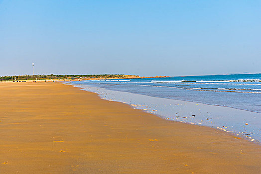 海浪沙滩