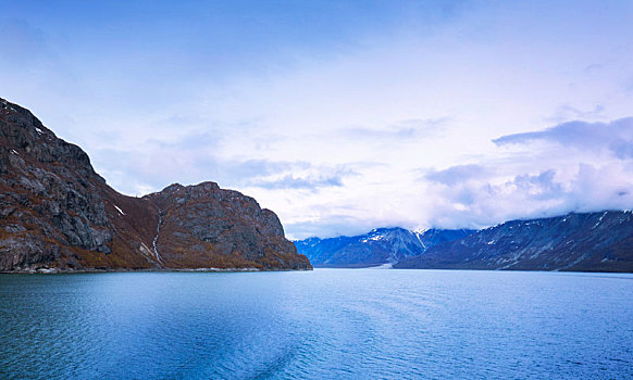 美国阿拉斯加州,冰川湾国家公园是世界自然遗产