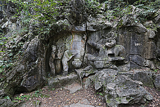 杭州灵隐寺石像生