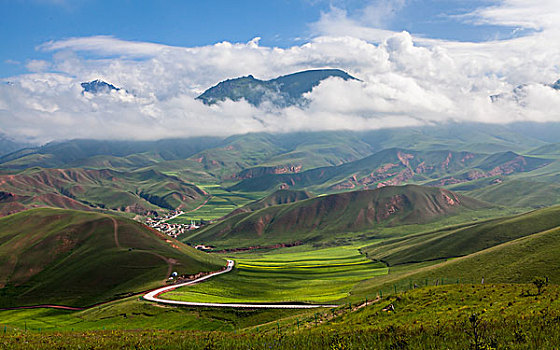 青海祁连县卓尔山