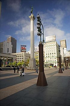 仰视,柱子,联合广场,旧金山,加利福尼亚,美国