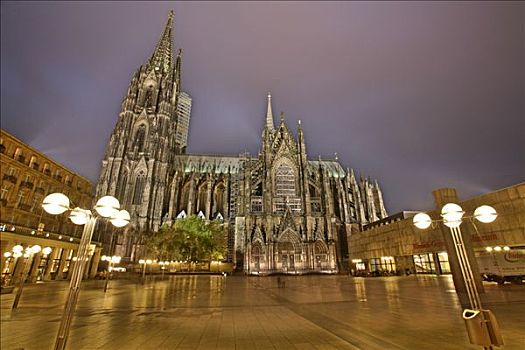 大教堂广场,光亮,夜晚,大教堂,中间,酒店,左边,博物馆,右边,科隆,北莱茵威斯特伐利亚,德国
