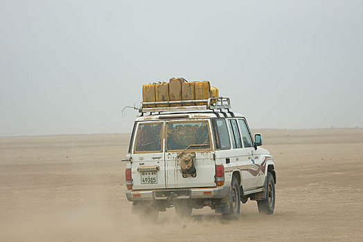 旅行,越野车辆,达纳基尔凹地,埃塞俄比亚,非洲