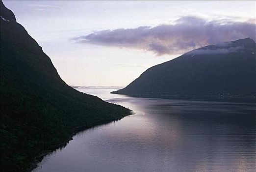 山峦,湖,挪威,斯堪的纳维亚,欧洲,峡湾