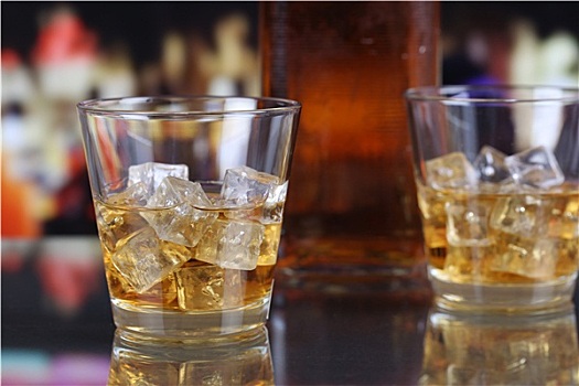 威士忌酒,威士忌,玻璃杯,酒吧