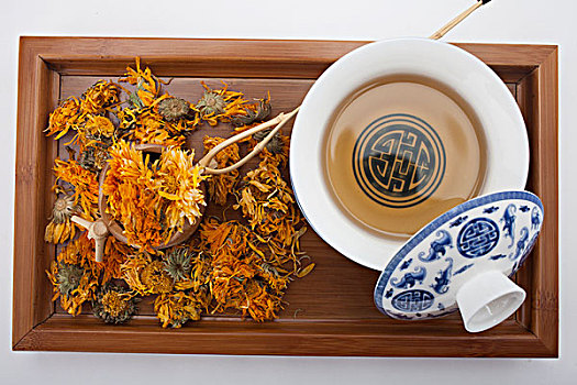 http://www.qunran.cn/html/61b399935.html